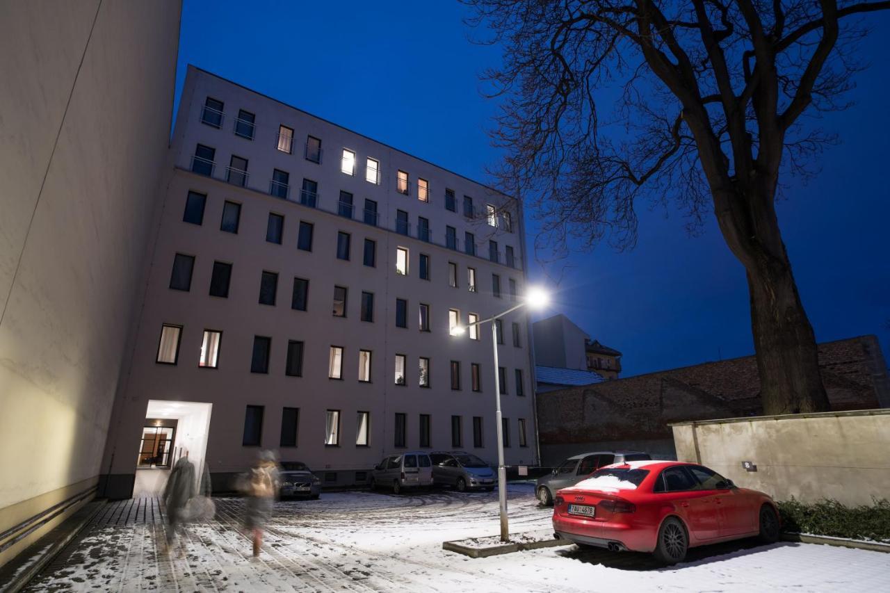 Haas Apartments Downtown With Parking Brno Exterior foto