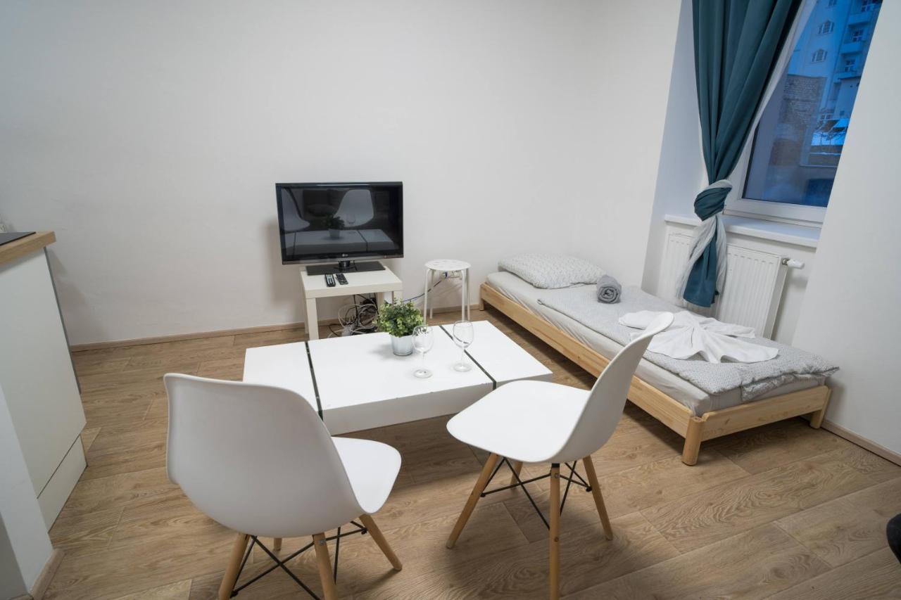 Haas Apartments Downtown With Parking Brno Exterior foto