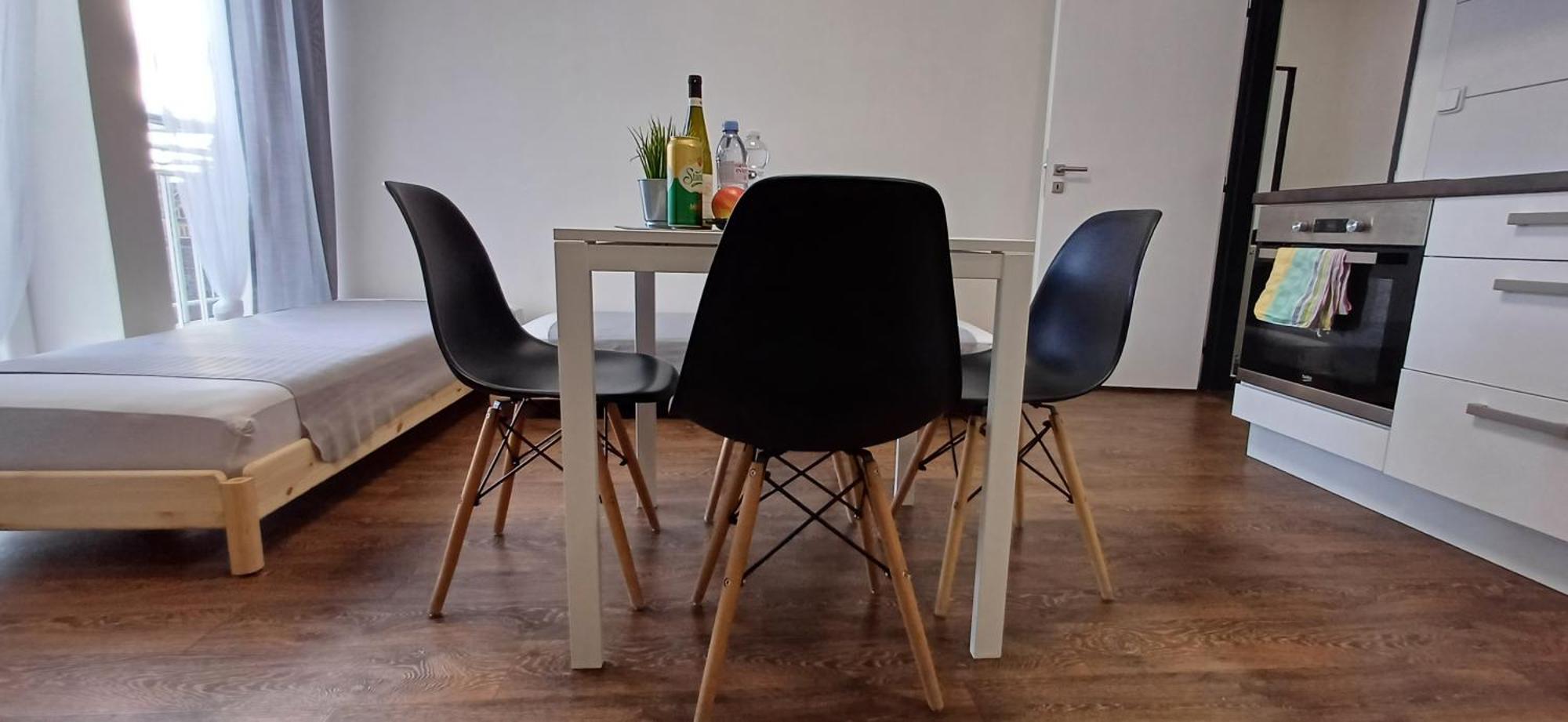 Haas Apartments Downtown With Parking Brno Quarto foto