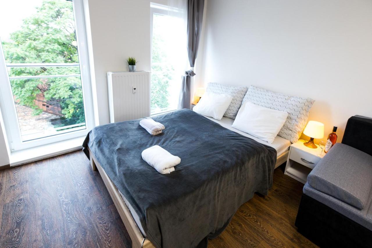 Haas Apartments Downtown With Parking Brno Exterior foto