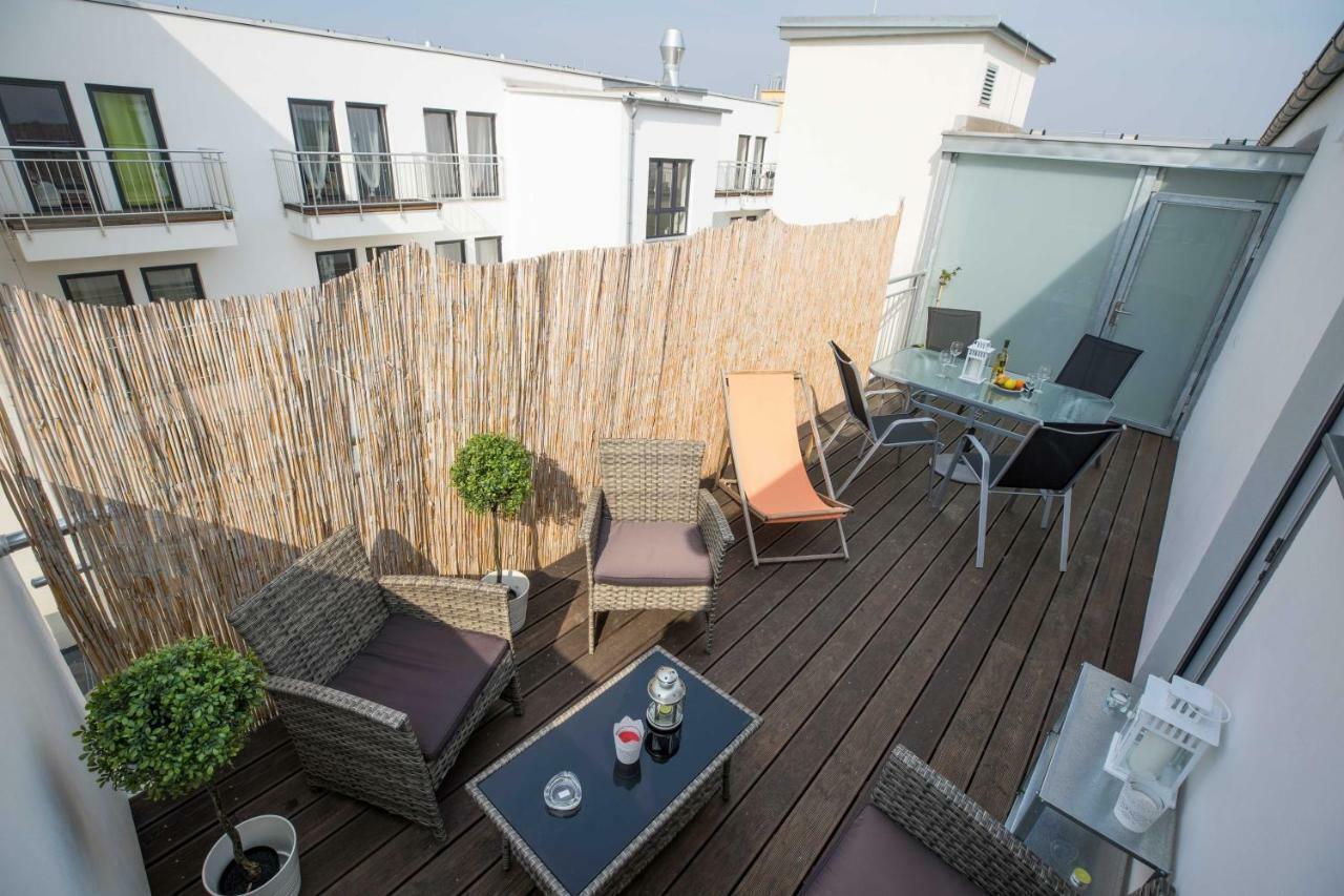 Haas Apartments Downtown With Parking Brno Exterior foto